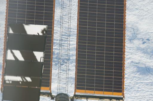 s133E011567 - STS-133 - Solar Arrays - NARA & DVIDS Public Domain ...