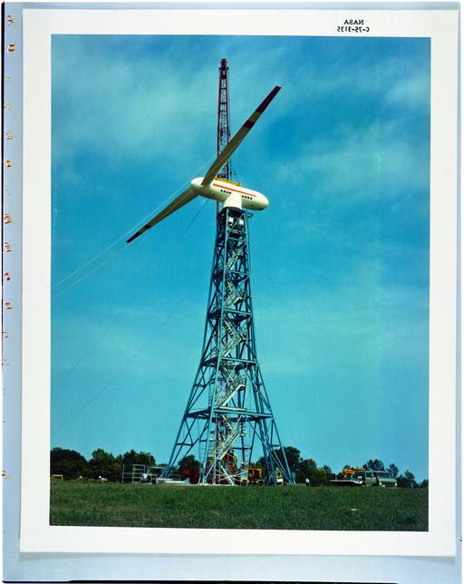 WINDMILL - WIND TURBINE - WIND GENERATOR LOCATED AT NASA PLUM BROOK ...
