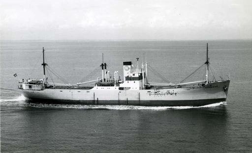 Ägare:/1960-65/: Rederi AB Norrland. Hemort: Härnösand. - PICRYL ...