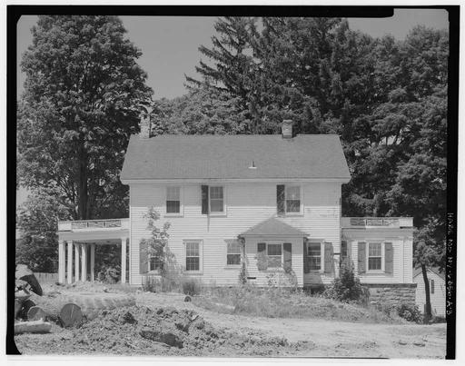 Migel Estate & Farm, W.K. Smith House, Along original Orange Turnpike alignment, 0,2 мили к северу от пересечения Момбаши и Orange Turnpike, Monroe, Orange County, NY, migel estate, farm, wk smith house, orange turnpike, historic house, farmhouse, architecture, landscape