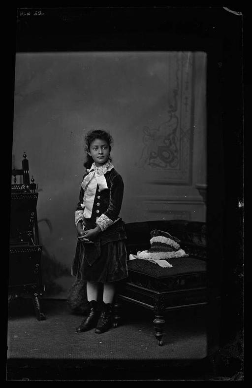 Young Kaiulani with bonnet (PNLPC-2-07558, original), princess kaiulani, victoria ka iulani, hawaiian royalty, bonnet, portrait, 19th century