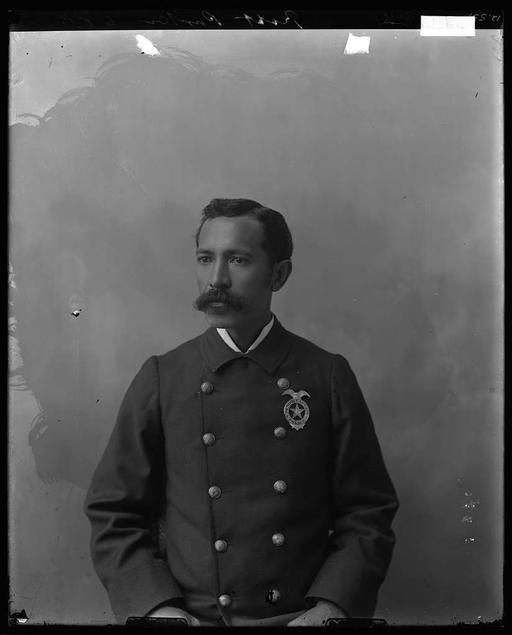 Robert Parker Waipa (PNL-162-05164, original), robert parker, portrait, waipa, man, historical photo