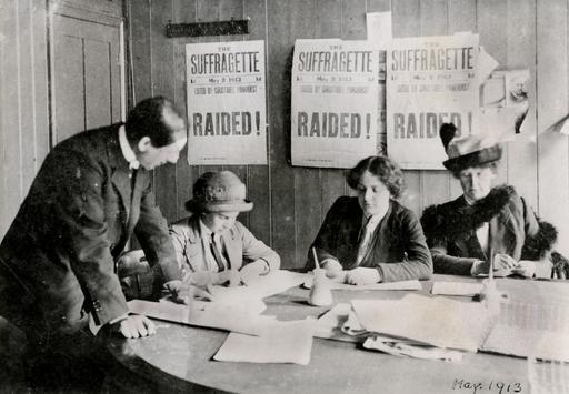 A Women's Social & Political Union (WSPU) office, 1913. - PICRYL ...