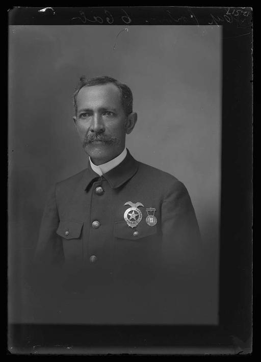 Robert Parker Waipa (PNM-227-17401, original), robert parker waipa, portrait, man, 1920 s, waipa