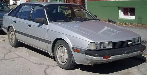 1983-1985 Mazda 626 (GC) Deluxe hatchback (2009-06-28) 01 — PICRYL