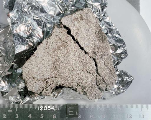 LUNAR SAMPLES- APOLLO 17, NASA Apollo program - PICRYL - Public Domain ...