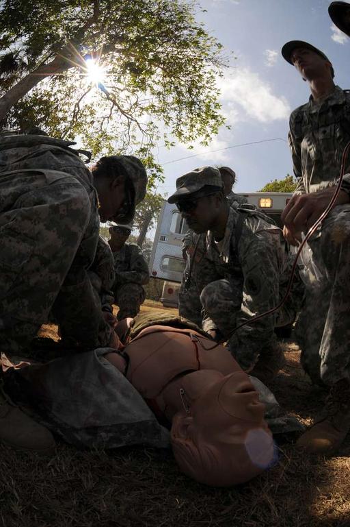 Soldiers deployed to Joint Task Force Guantanamo with - NARA & DVIDS ...