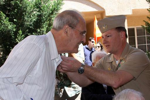 Capt. Ronald Oswald, commanding officer, NAVOPSPTCEN - PICRYL - Public ...