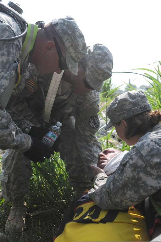U.S. Soldiers, left, with the 116th Military Police Company at Fort ...