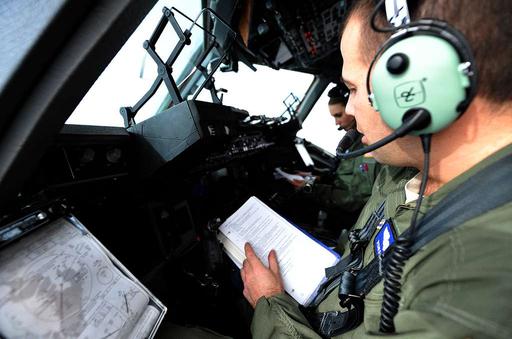U.S. Air Force Capt. Ryan Burns, C-17 Globemaster III - PICRYL - Public ...