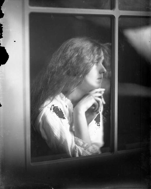 Original glass plate negative is from the J. C. Knowles Collection, PhC.182, State Archives of North Carolina. (8721761074), glass plate negative, people, building, rural, historical, group, exterior
