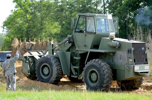 U.S. Army Sgt. 1st Class Tim Catoe with the 1782nd - PICRYL - Public ...