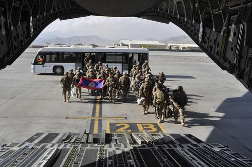 Task Force Guam soldiers from 1st Battalion, 294th - PICRYL - Public ...