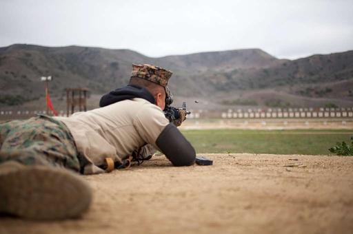 U.S. Marine Corps Sgt. Aaron Stringer, recruiter with — PICRYL - Public ...