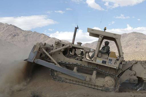 U.S. Army Soldiers from the 610th Engineer Support - PICRYL - Public ...