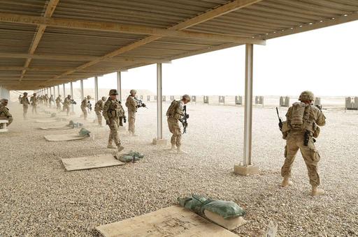 U.S. Army infantrymen with the 2nd Battalion, 505th - PICRYL - Public ...