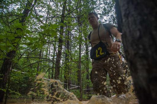 US-Army Ranger Capt. Michael White, zugeordnet dem - PICRYL Public ...