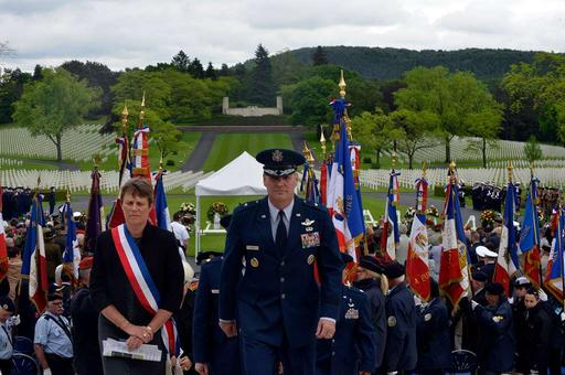 Brig. Gen. Jon Thomas, 86th Airlift Wing commander, - NARA & DVIDS ...