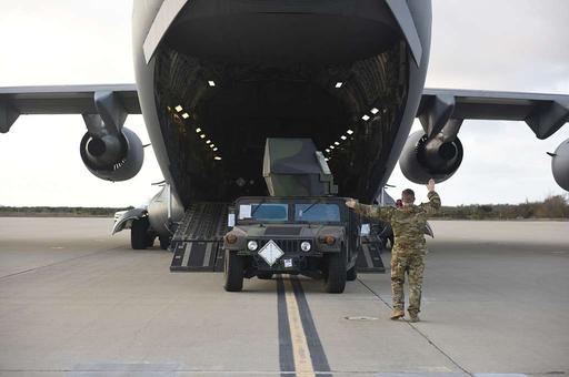 30th Logistics Readiness Squadron Lufttransport - PICRYL Public Domain ...