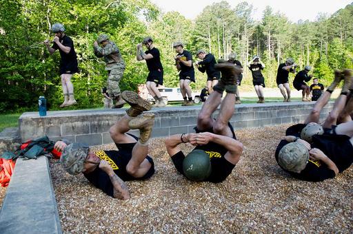 A group of U.S. Army Rangers, assigned to the 5th Ranger - PICRYL ...