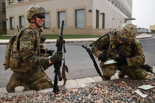 U.S. Army Infantrymen with the 10th Mountain Division - PICRYL - Public ...