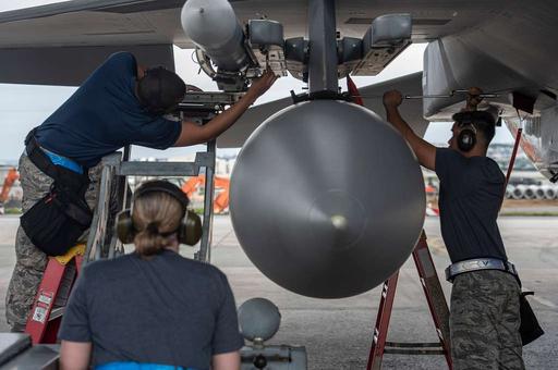 U.S. Air Force load crew members from the 44th Aircraft - NARA & DVIDS ...