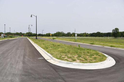 The construction for the new Division Street Gate entrance - PICRYL ...