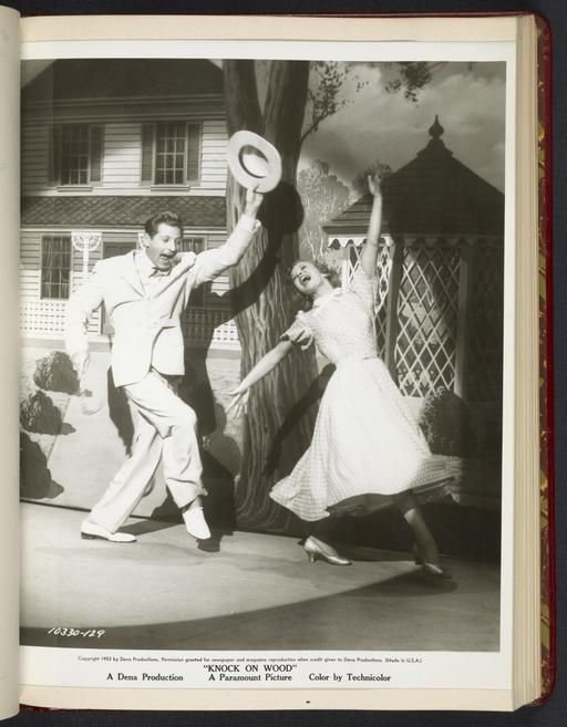 [ Danny Kaye and Mai Zetterling dancing - scene from "Knock on Wood ...